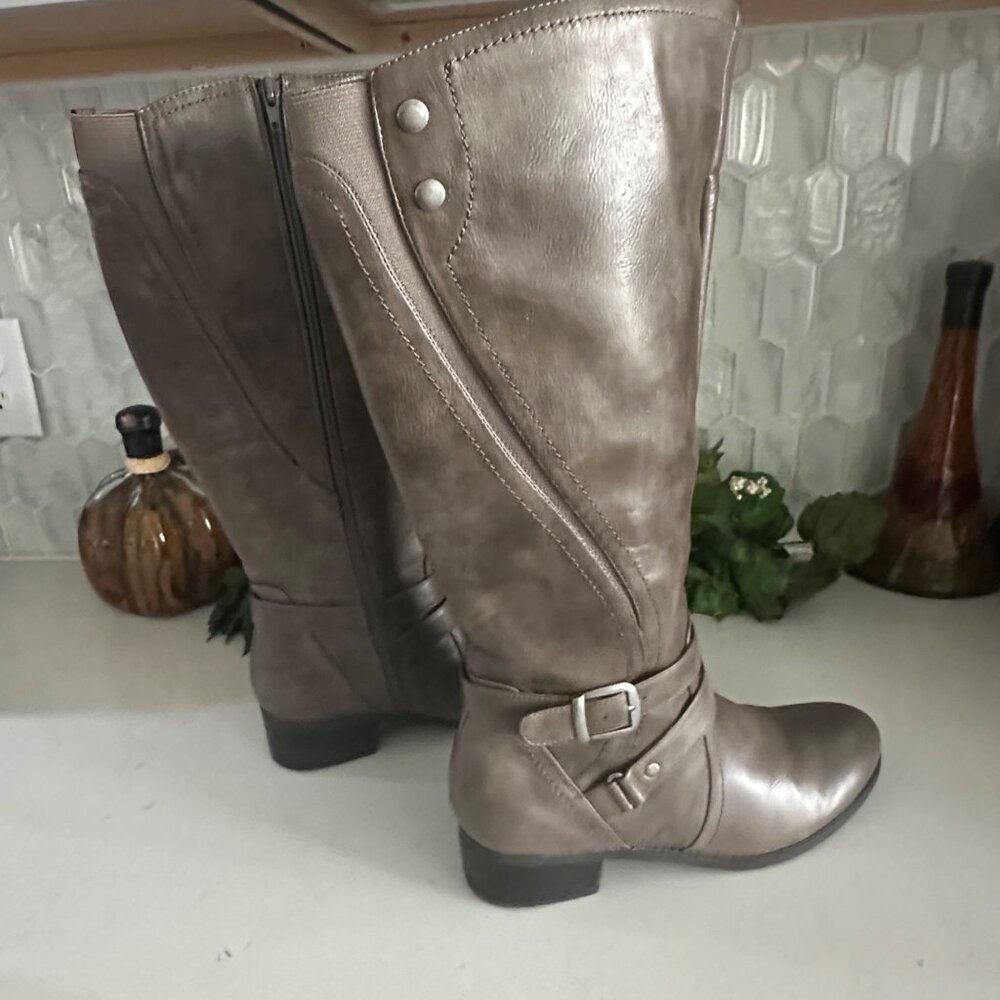 Unisa Womens Knee-High Riding Boots Size 10M Faux Leather Brown Made In China - Picture 9 of 12